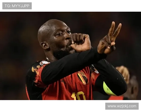 卢卡库：从天才前锋到球队核心的华丽转身与未来展望